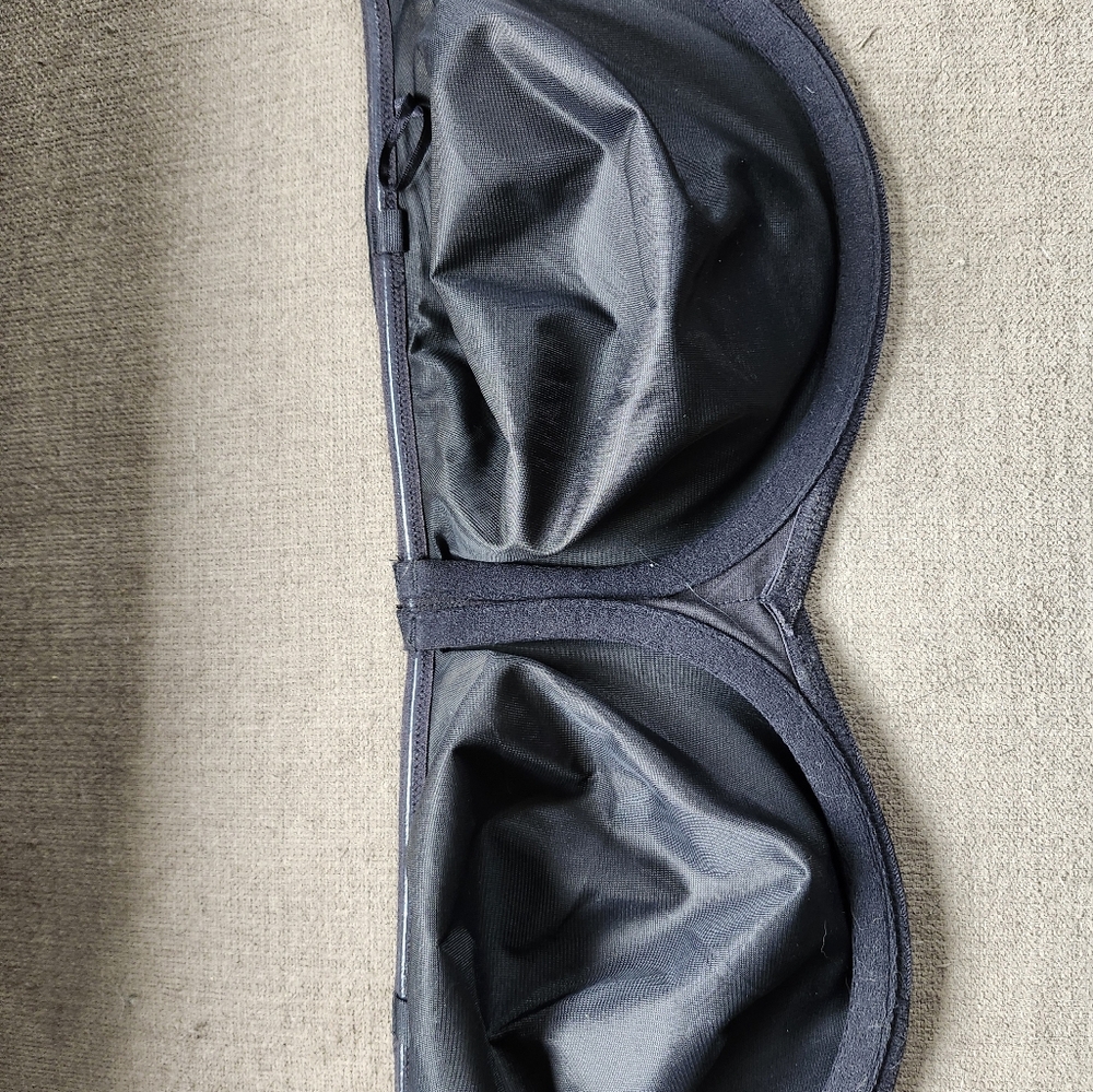 Black lillyette strapless bra